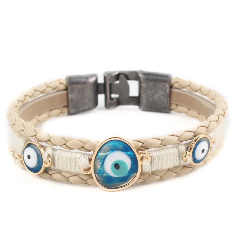 Handcrafted Leather Bracelet – Symbolism of Protection